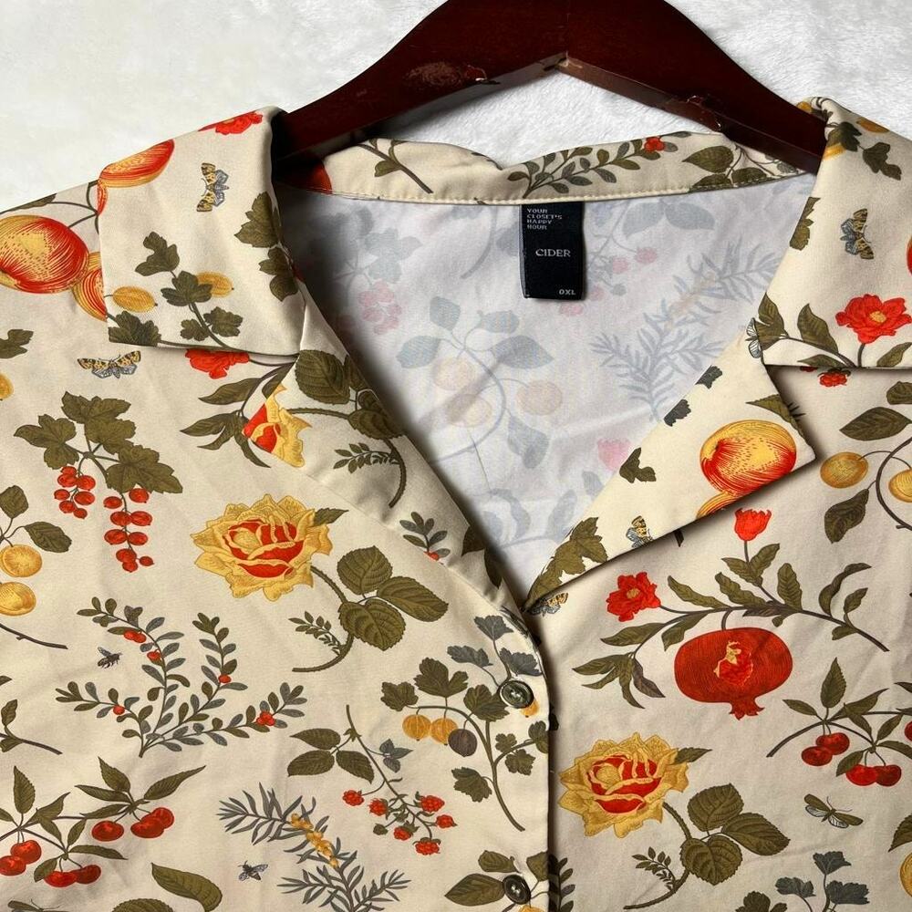 Cider Silken Cottage Front Knot Blouse Women's XL Flowers Fruits Natural Beige - Picture 3 of 7
